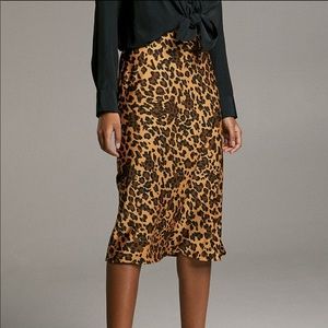 Aritzia silk skirt